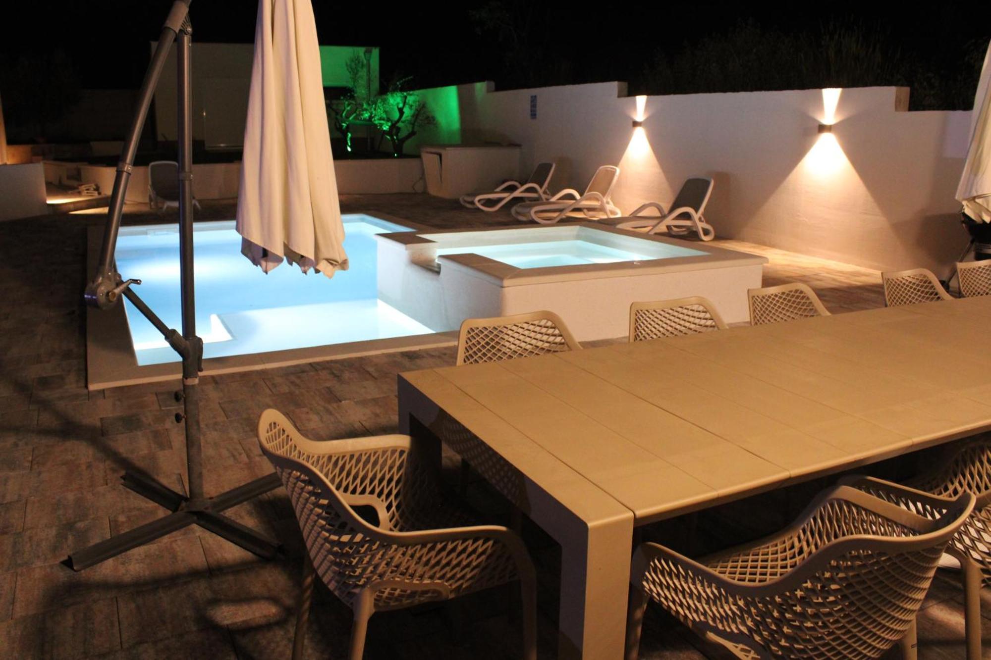 Holiday House Emjalemi Pula Luaran gambar
